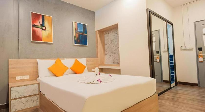 B2 Khamtieng Boutique & Budget Hotel Chiang Mai Exterior foto